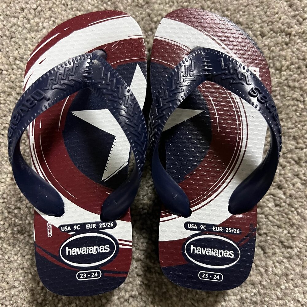 Havaianas Captain America flip flops sz 9 (toddler)